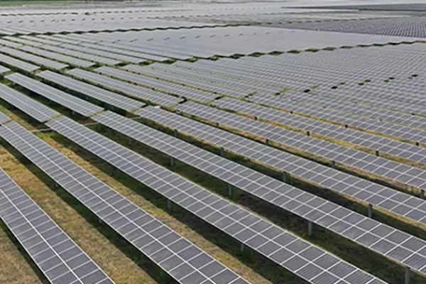 Community engagement for a utility-scale solar project